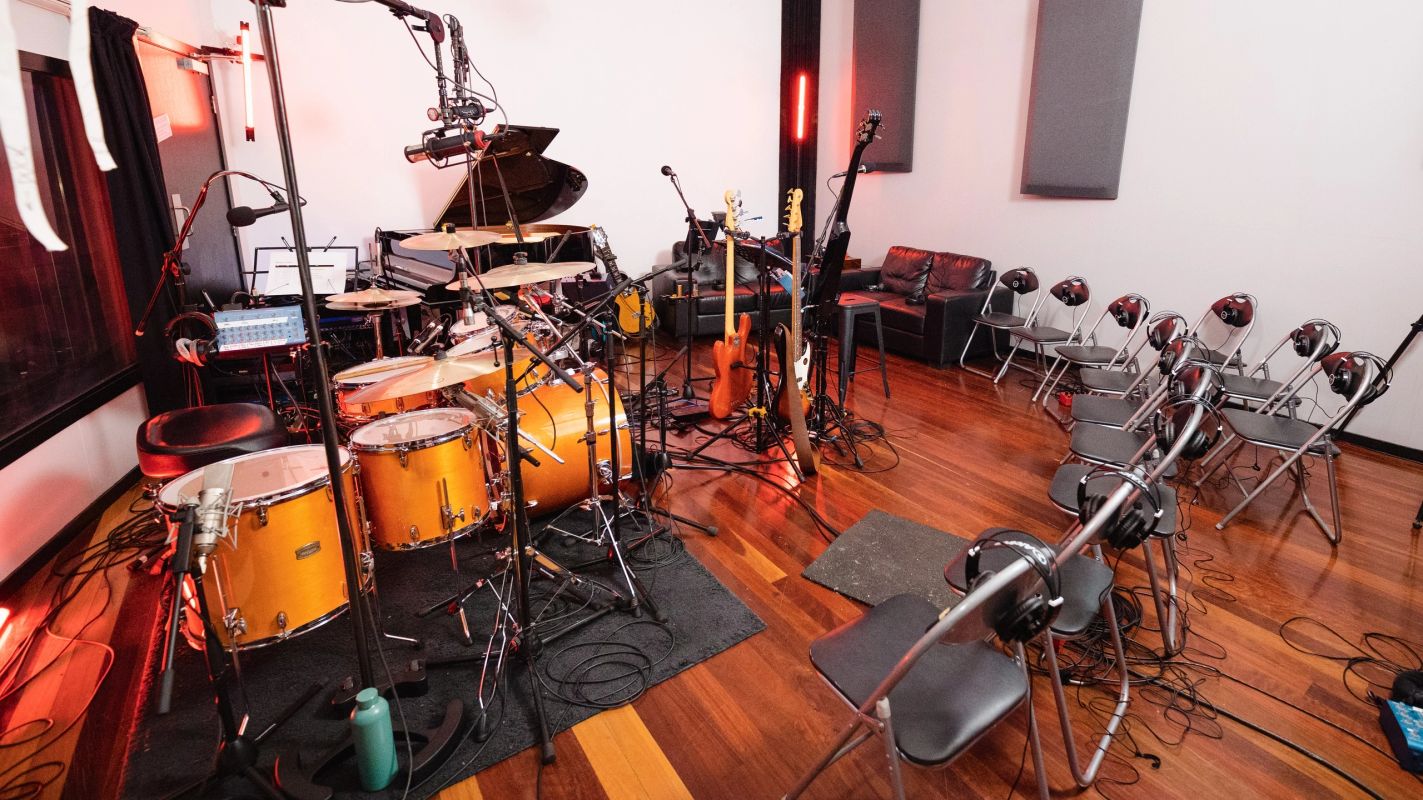 Groove Dr B recording original Australian roots music in the studio